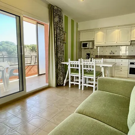 公寓 Beachfront In Estartit With Pool
