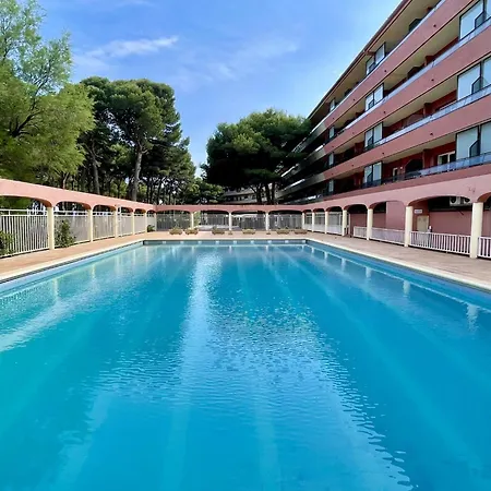 公寓 Beachfront In Estartit With Pool